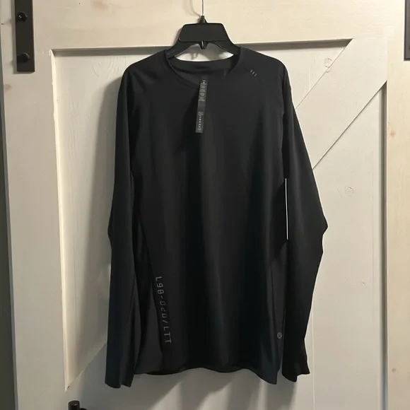 NWT Vital Drive Training Long Sleeve - Picture 2 of 6